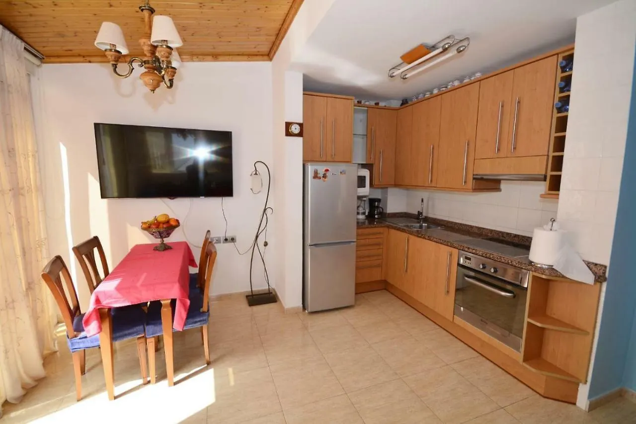 1St Line Las Canteras Beach Private Terrace Attic location